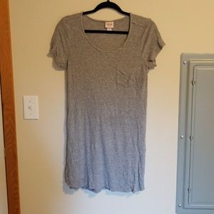 Gray tee shirt dress